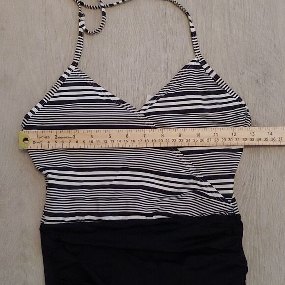 Sunn Lab Swim Women's One Piece Halter Wrap Swimsuit Black and White Size S - Picture 13 of 14